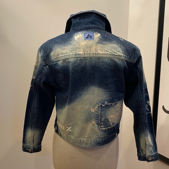 Avirex Distressed Stonewashed Denim Jean Jacket w Embroidery / Stitching / M - Picture 6 of 16